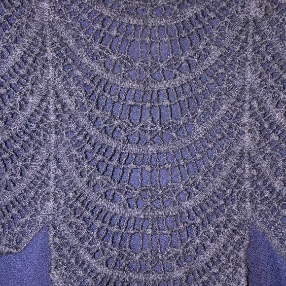 Navy Lace Blouse - Picture 5 of 7